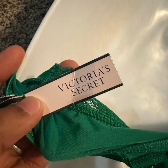 Victoria's Secret Emerald Lace Panties - Picture 7 of 7